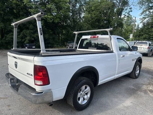 Used 2014 RAM 1500 Classic SLT AWD/4WD image 3