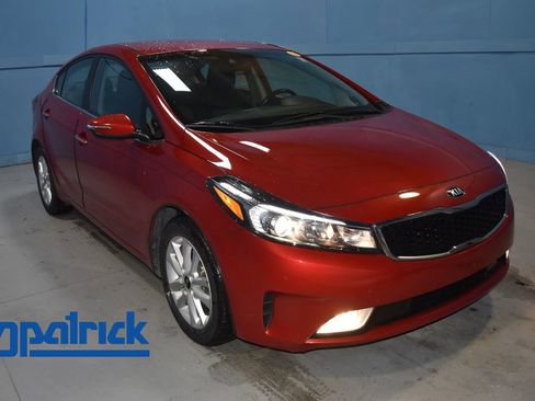 Used 2017 Kia Forte S w/ S Technology Package image 1