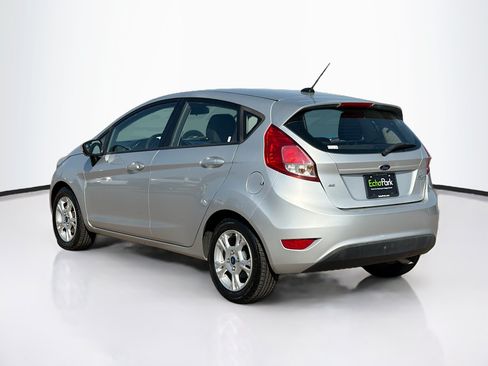 Used 2015 Ford Fiesta SE FWD image 5