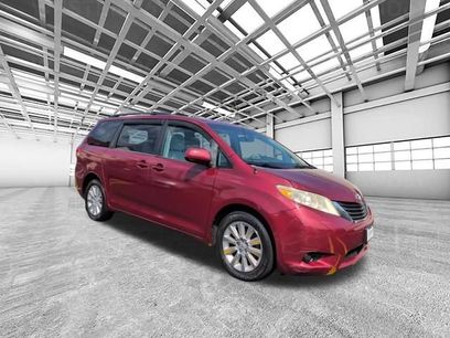 Used 2011 Toyota Sienna LE