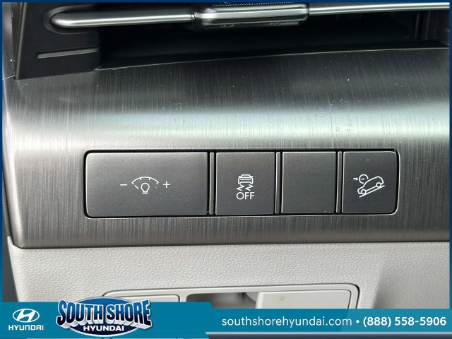 Certified 2026 Hyundai Kona SEL Sport AWD/4WD image 21