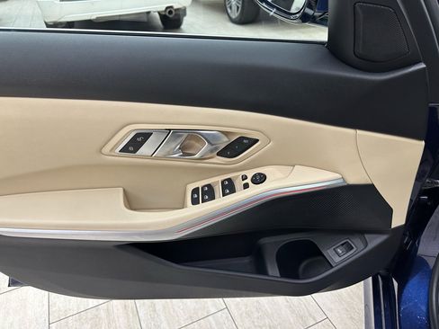 Used 2019 BMW 330i xDrive Sedan w/ Driving Assistance Package image 15
