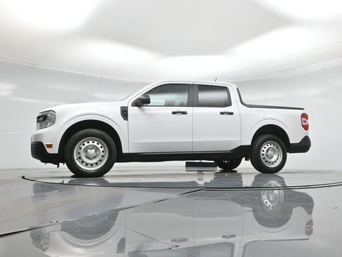 Certified 2022 Ford Maverick XL image 8