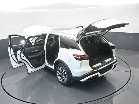 Used 2023 INFINITI QX60 Luxe w/ Performance Audio Package image 70