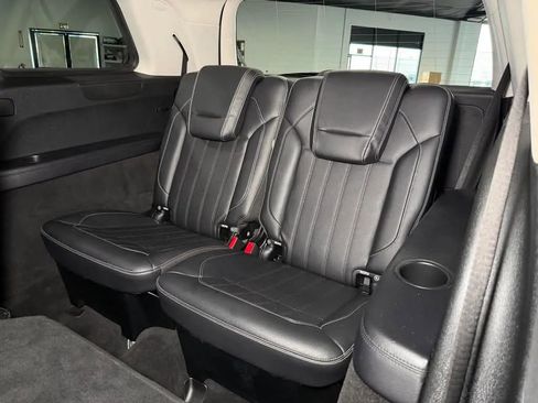Used 2016 Mercedes-Benz GL 450 4MATIC w/ Premium I Package image 19