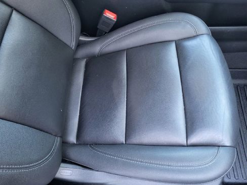 Used 2023 Chevrolet Tahoe LT image 44