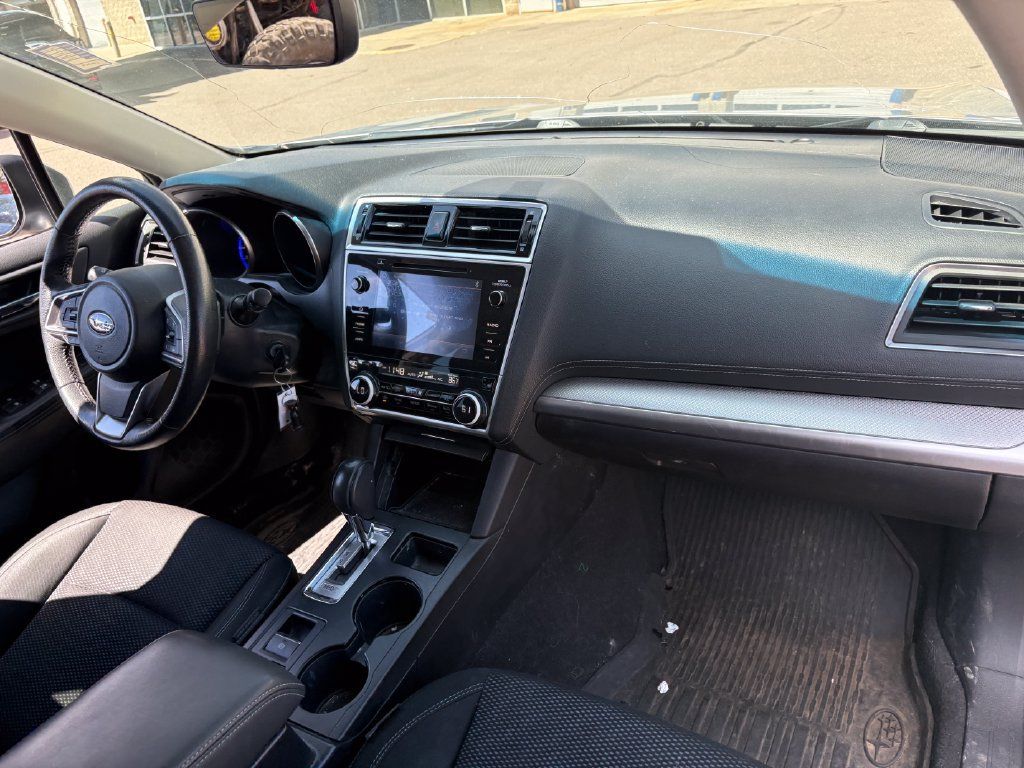 Used 2019 Subaru Outback 2.5i Premium AWD/4WD image 25