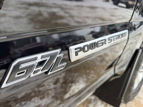 Used 2021 Ford F350 Platinum w/ FX4 Off-Road Package image 34