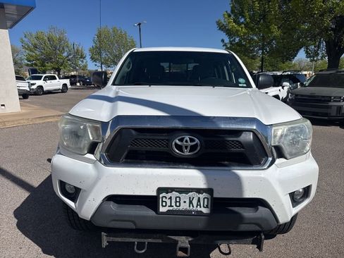 Used 2014 Toyota Tacoma 4x4 Double Cab w/ TRD Off-Road Package image 3