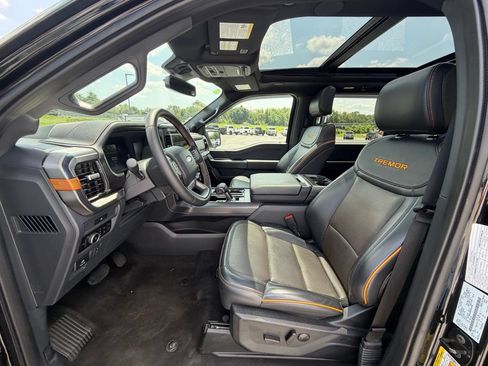 Used 2025 Ford F150 Tremor w/ Equipment Group 402A High AWD/4WD image 3