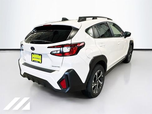 Certified 2024 Subaru Crosstrek 2.0i Premium image 5