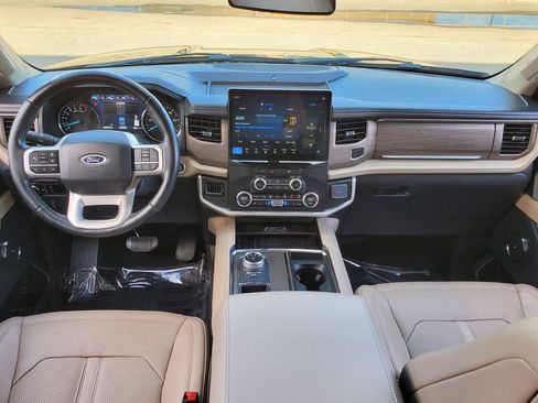 Used 2024 Ford Expedition Limited RWD image 24