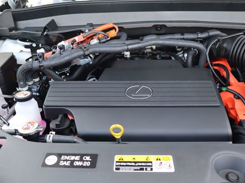 New 2026 Lexus TX 550h AWD Plug-In Hybrid image 13