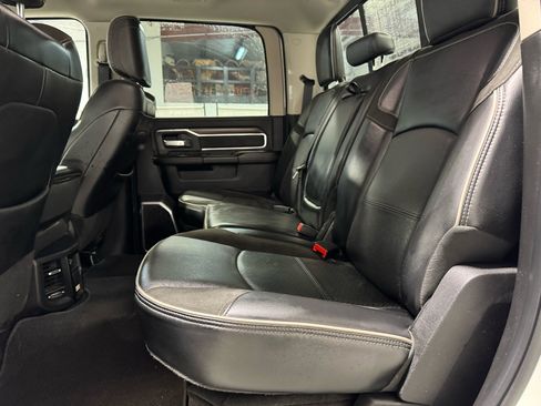 Used 2024 RAM 2500 Laramie image 17