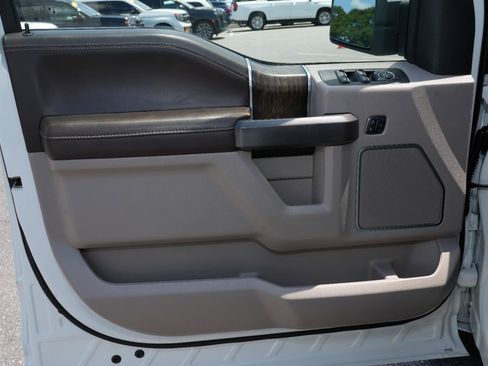 Used 2020 Ford F150 Limited w/ Trailer Tow Package AWD/4WD image 13