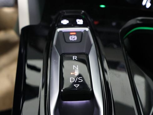 New 2025 Audi Q5 Premium Plus image 3