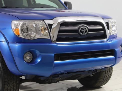 Used 2008 Toyota Tacoma PreRunner image 33