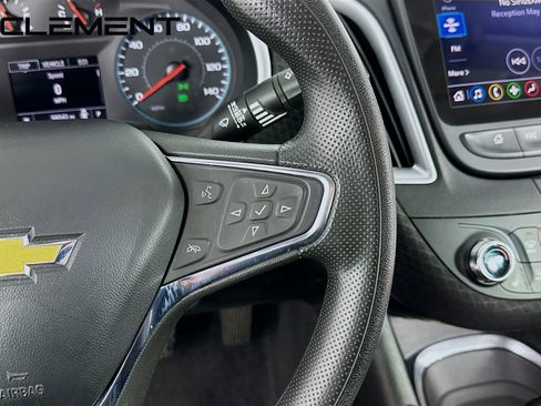 Used 2023 Chevrolet Malibu LT FWD image 17