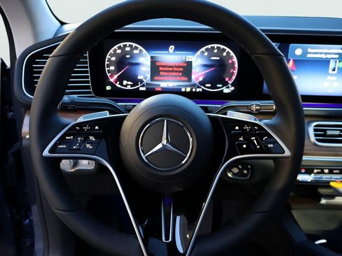 New 2026 Mercedes-Benz GLE 450 4MATIC Coupe image 32