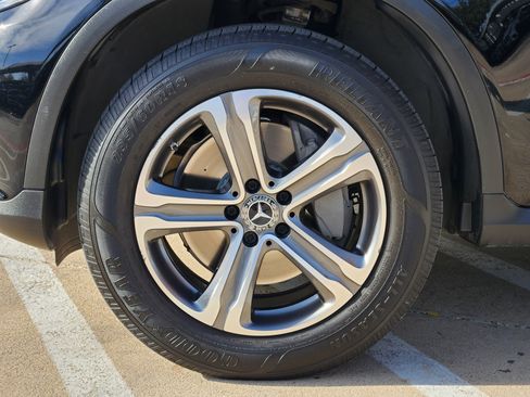 Certified 2019 Mercedes-Benz GLC 300 image 11