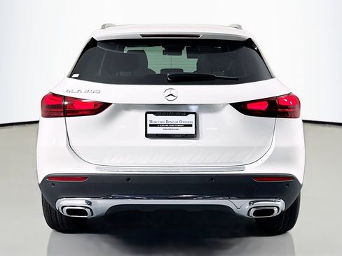 New 2026 Mercedes-Benz GLA 250 image 3