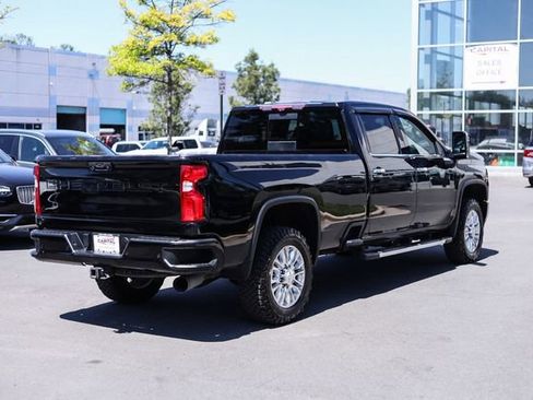 Used 2020 Chevrolet Silverado 2500 High Country AWD/4WD image 12