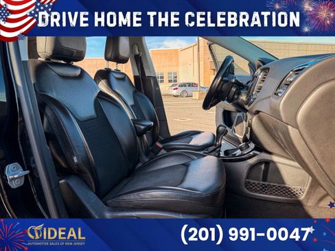 Used 2018 Jeep Compass Latitude w/ Popular Equipment Group AWD/4WD image 18