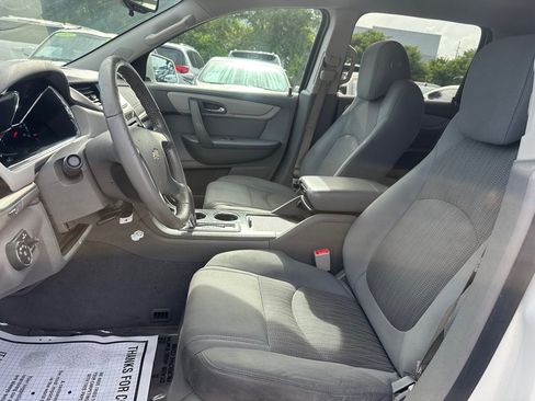 Used 2014 Chevrolet Traverse LT FWD image 10