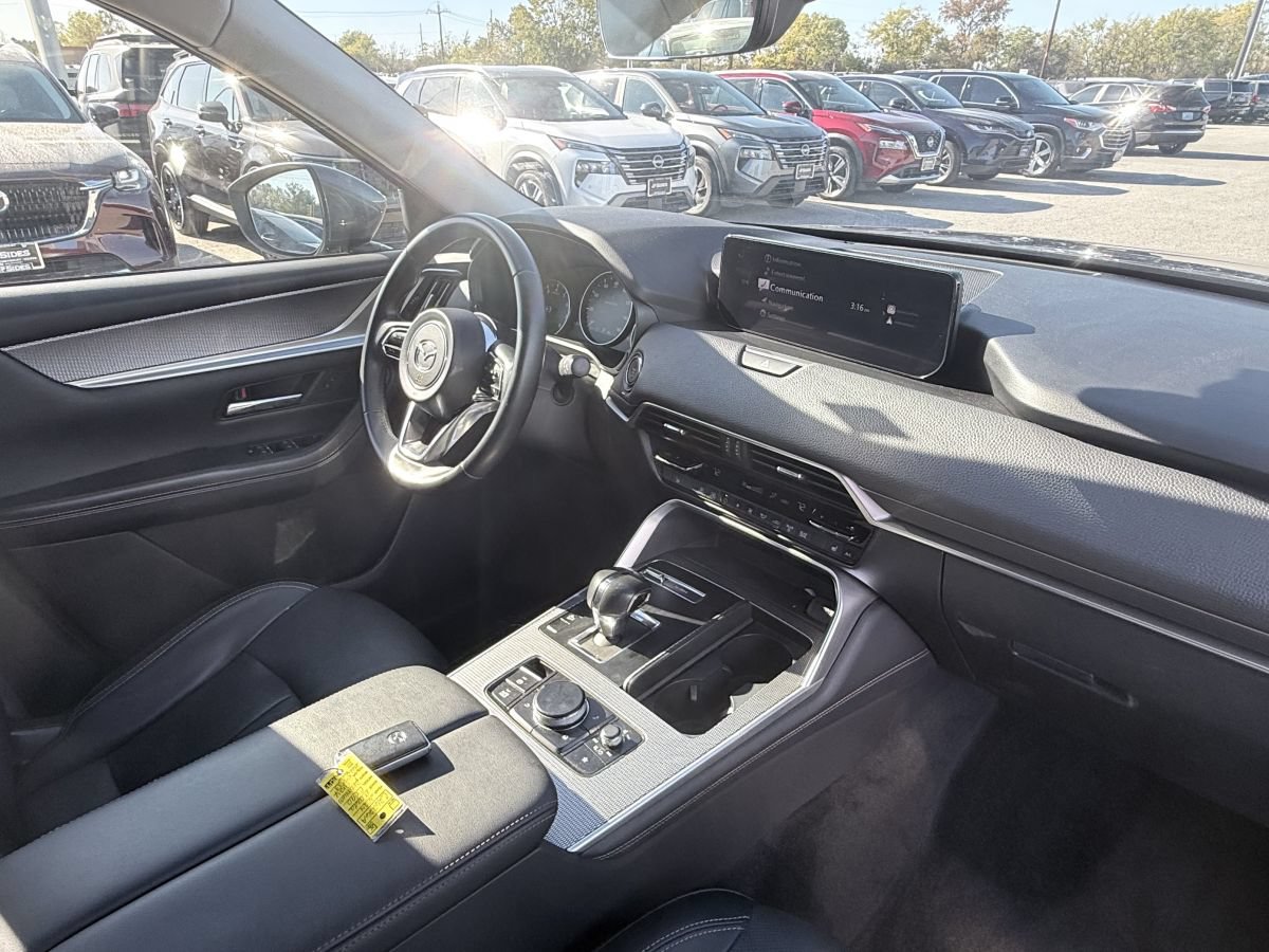 Used 2024 MAZDA CX-90 3.3 Turbo w/ Premium Package AWD/4WD image 14