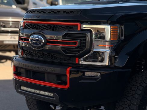 Used 2021 Ford F250 Lariat w/ Lariat Ultimate Package image 8