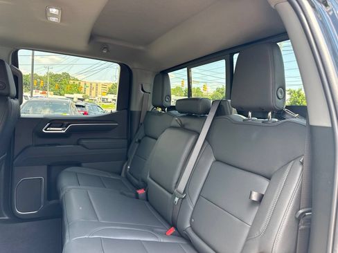 New 2026 GMC Sierra 1500 SLT w/ SLT Premium Package AWD/4WD image 30