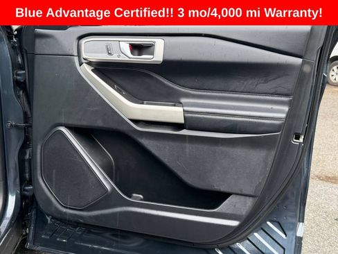 Used 2022 Ford Explorer Limited w/ Equipment Group 301A AWD/4WD image 8