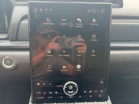 Used 2026 GMC Terrain AT4 w/ Convenience Package III AWD/4WD image 19