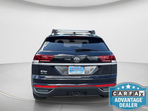 Used 2023 Volkswagen Atlas Cross Sport SE w/ Panoramic Sunroof Package FWD image 7