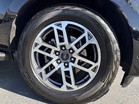 Certified 2025 Ford Expedition Max Active AWD/4WD image 15