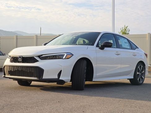 New 2026 Honda Civic Sport Touring image 4