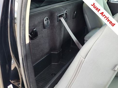 Used 2015 RAM 1500 Express image 26