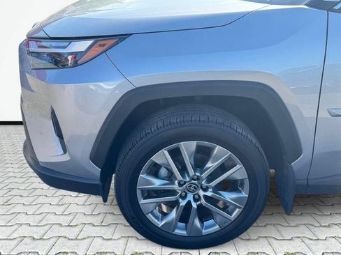 Used 2023 Toyota RAV4 XLE Premium AWD/4WD image 10