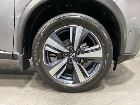 Certified 2023 Nissan Rogue Platinum w/ Platinum Premium Package AWD/4WD image 24