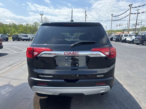 Used 2019 GMC Acadia SLE AWD/4WD image 4