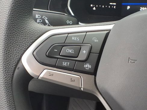 Certified 2022 Volkswagen Jetta Sport image 17