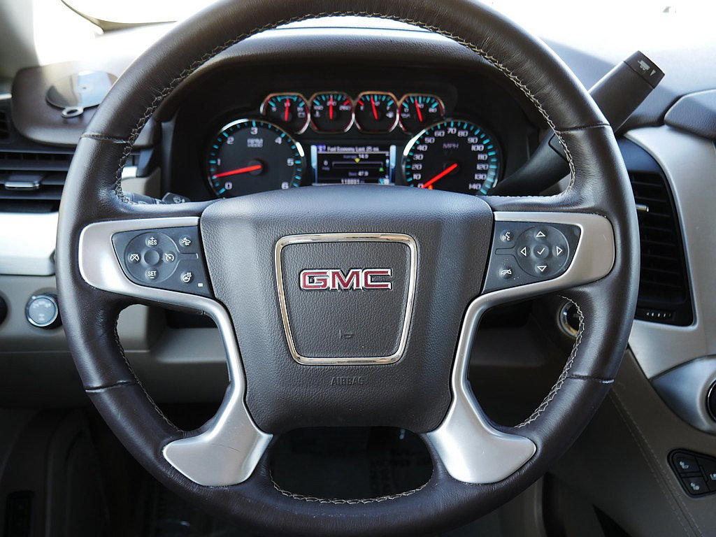 Used 2019 GMC Yukon XL SLT w/ Open Road Package AWD/4WD image 19
