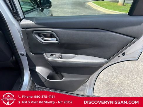 Certified 2025 Nissan Rogue SV AWD/4WD image 32