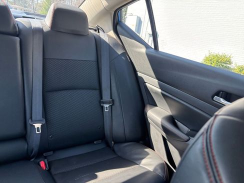 Used 2025 Nissan Altima 2.5 SR FWD image 36