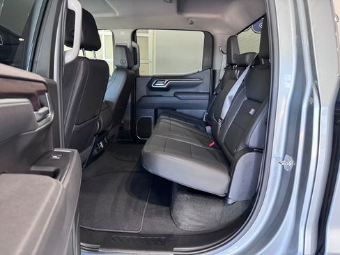 Certified 2026 GMC Sierra 1500 SLT AWD/4WD image 13