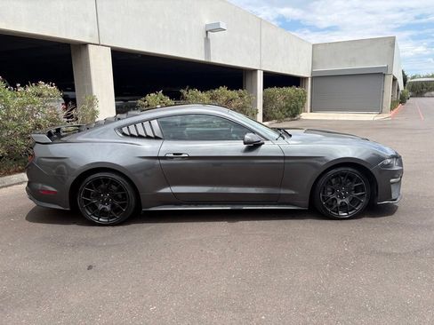 Used 2018 Ford Mustang Premium w/ Ecoboost Performance Package RWD image 4