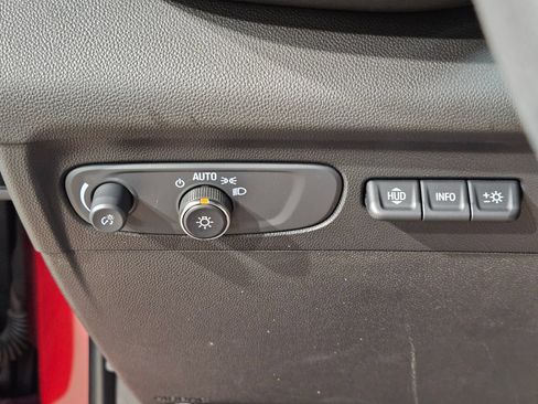 Used 2022 Buick Envision Essence w/ Technology Package II FWD image 27