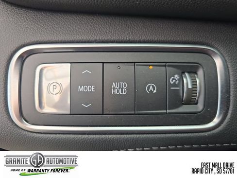 Used 2026 Buick Enclave Preferred FWD image 32