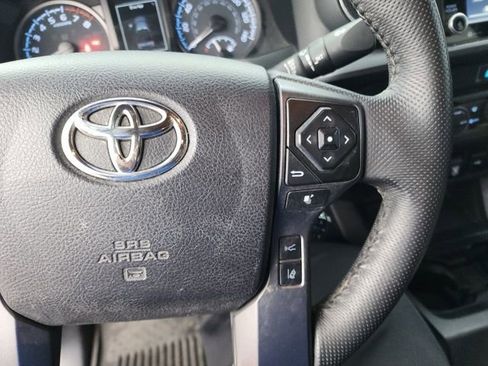 Used 2021 Toyota Tacoma TRD Sport image 24