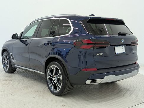Used 2026 BMW X5 xDrive40i w/ Premium Package AWD/4WD image 3